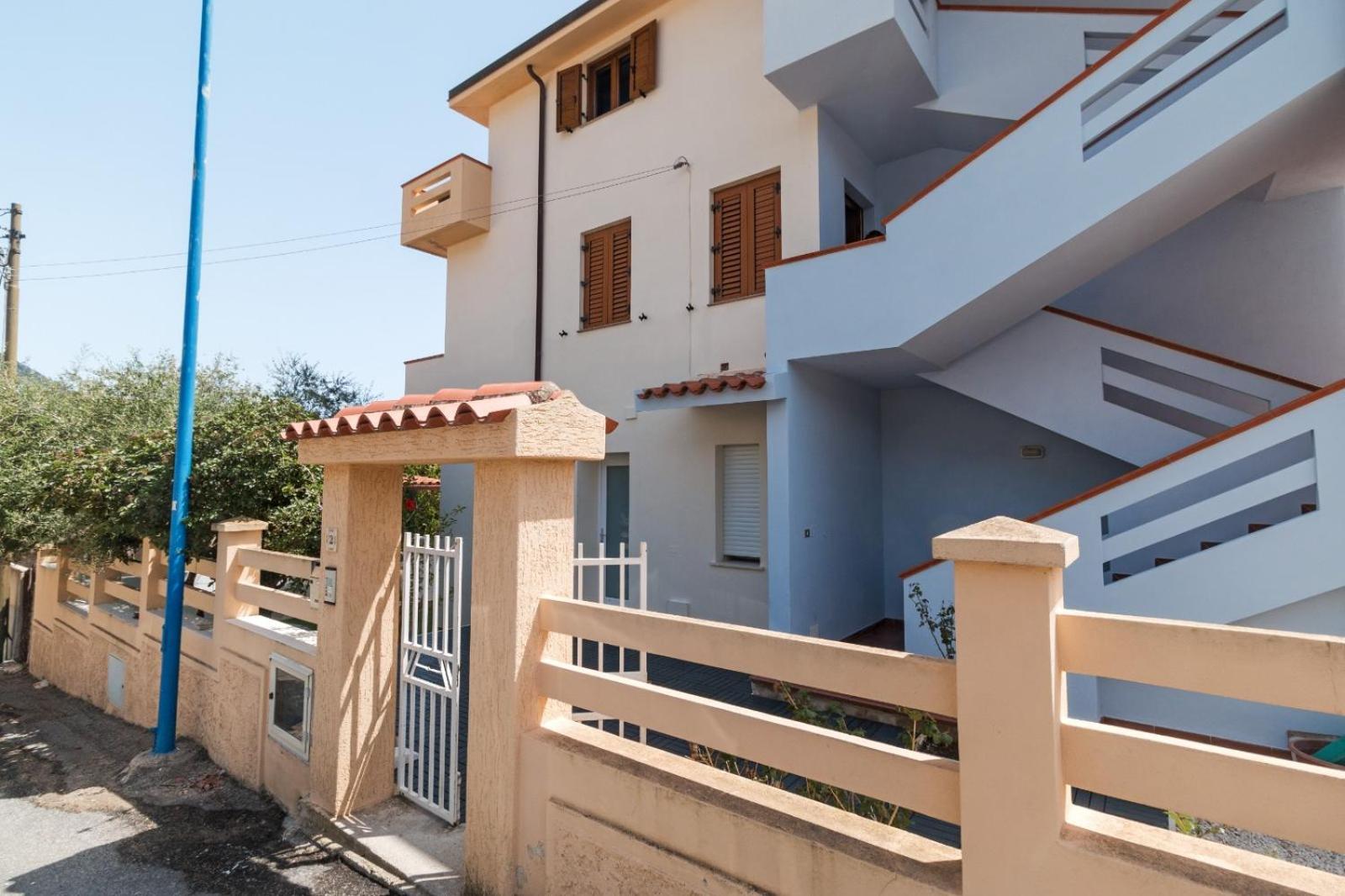 Appartamento Perla Bianca, Con Wifi E Air Con Cala Gonone Exterior foto